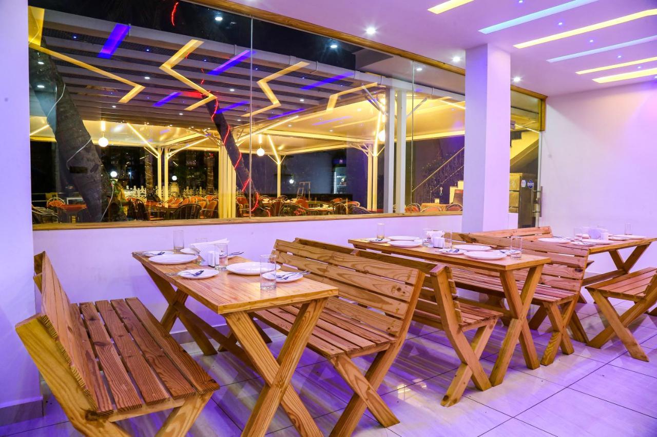 Hotel M Aples Jacks Place Cavelossim Exterior foto